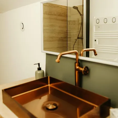 Moulin De Micheline - Jacuzzi - Vue Exceptionnelle * Bourg-d'Ire