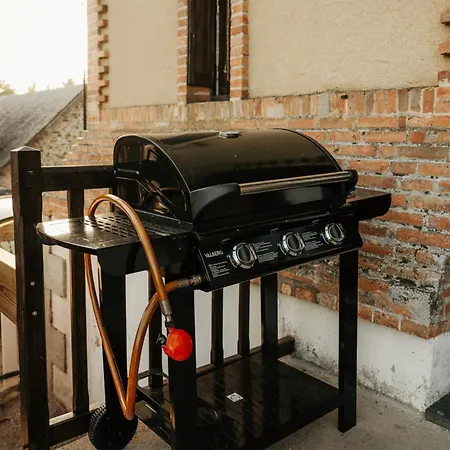 Moulin De Micheline - Jacuzzi - Vue Exceptionnelle * Bourg-d'Ire